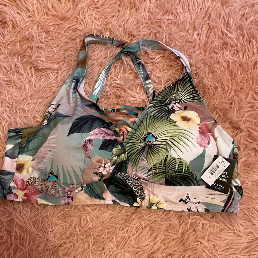 NWT! Torrid swim top